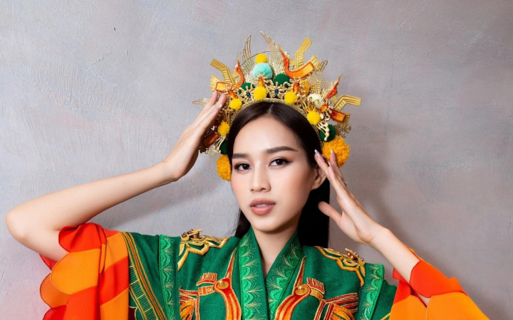 Nữ ca sĩ nổi tiếng Vbiz xúc phạm Hoa hậu Đỗ Thị Hà 'xấu đau xấu đớn', não chỉ có vậy'