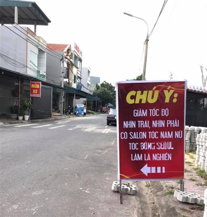 'Cười &ocirc;m bụng' với những biển quảng c&aacute;o mời gọi 'đi v&agrave;o l&ograve;ng người' - Ảnh 6.