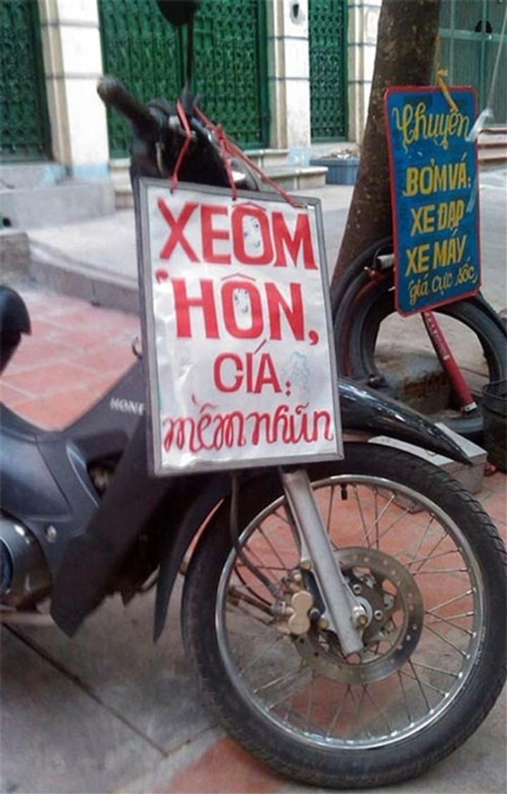 'Cười &ocirc;m bụng' với những biển quảng c&aacute;o mời gọi 'đi v&agrave;o l&ograve;ng người' - Ảnh 7.