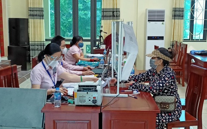 Gần 10.000 lao động ở Hà Nội được 'tiếp sức' để phục hồi sản xuất sau dịch COVID-19