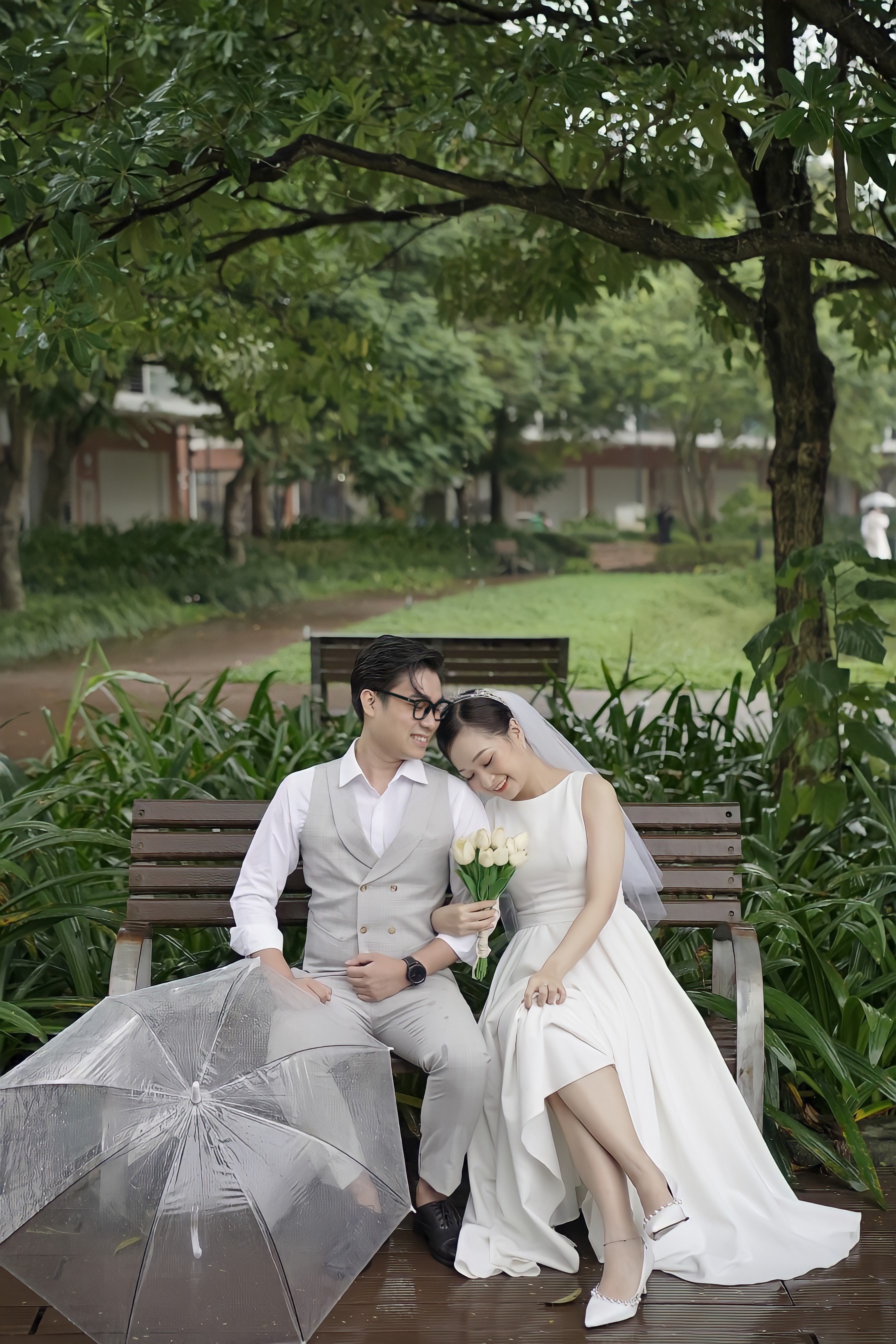 Lo lỗ vốn khi cưới chạy hậu dịch  - Ảnh 3.