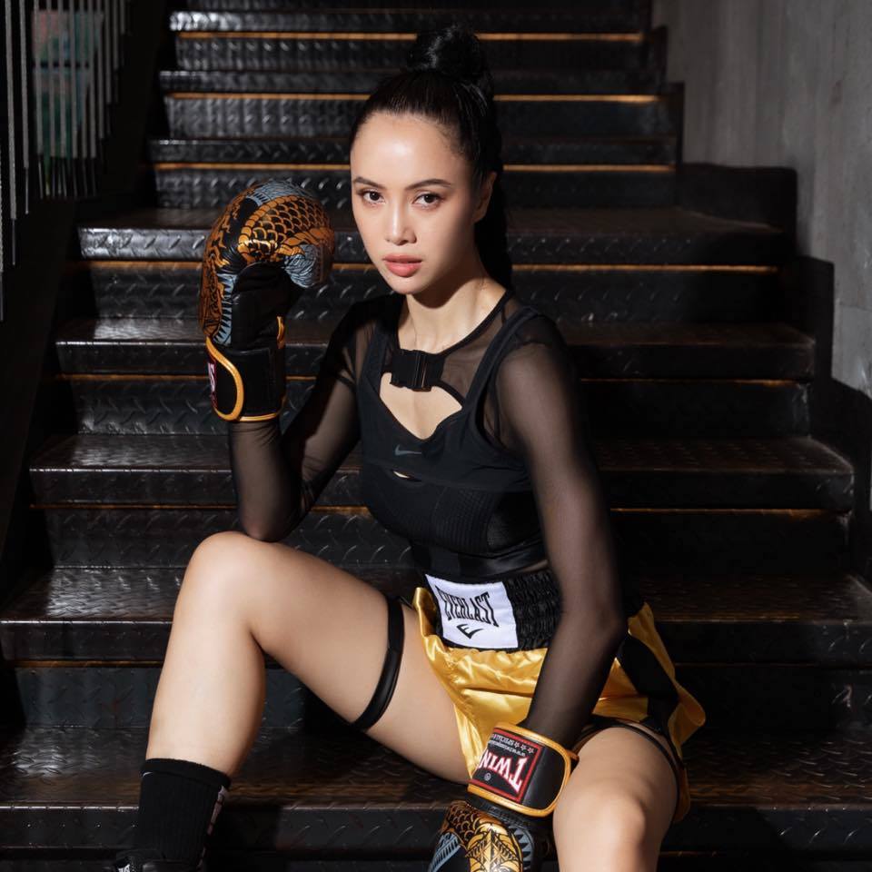 Diễn viên sexy nhất nhì showbiz Việt dáng bốc lửa nhờ luyện boxing - Ảnh 12.