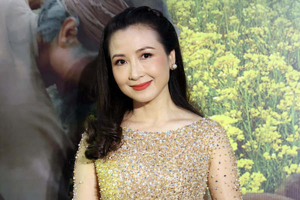 Nhan sắc của Khánh Huyền - 'vợ' Quốc Tuấn trên màn ảnh - Ảnh 11.