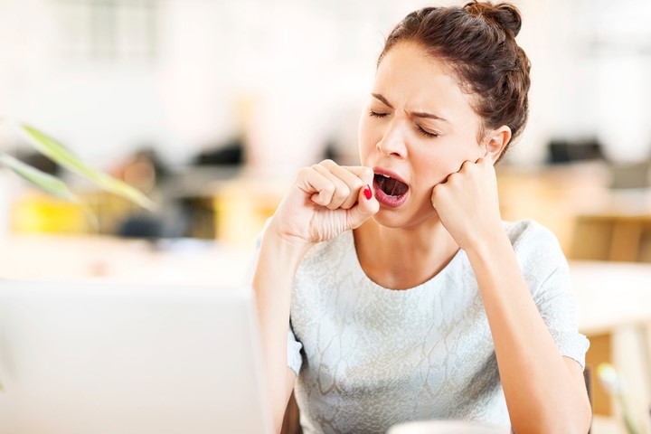 Thường xuyên cảm thấy lạnh, rùng mình có thể là dấu hiệu cảnh báo những vấn đề sức khỏe này - Ảnh 9.