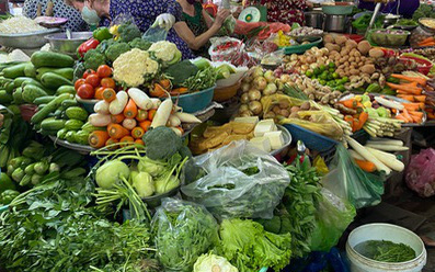3 loại rau quả bán đầy chợ được 'kích thích tăng trưởng' lớn nhanh như thổi 