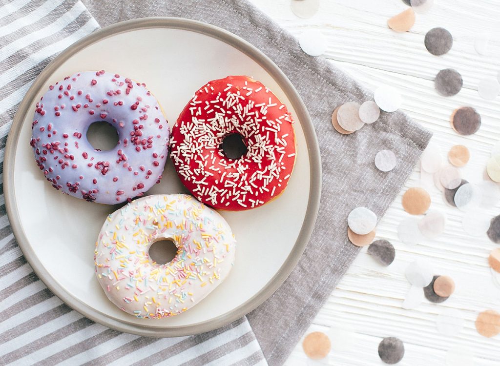 Muốn sống thọ, đường ruột phải lu&ocirc;n sạch khỏe: Tiết lộ 5 thực phẩm ph&aacute; hủy đường ruột nhanh nhất cần tr&aacute;nh - Ảnh 3.