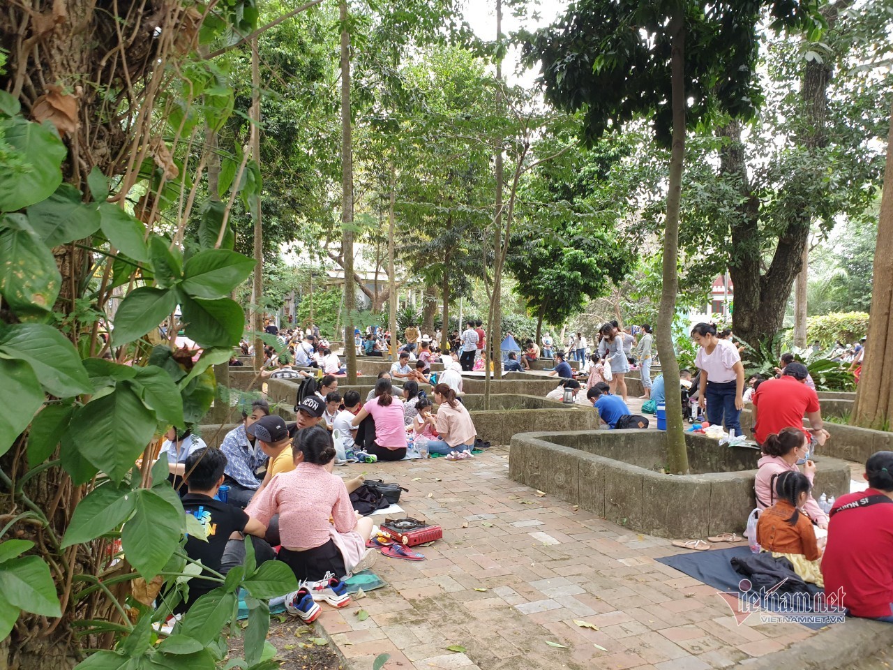 Thảo Cầm Viên Sài Gòn bất ngờ đón hàng nghìn khách vui chơi ngày cuối tuần - Ảnh 19.