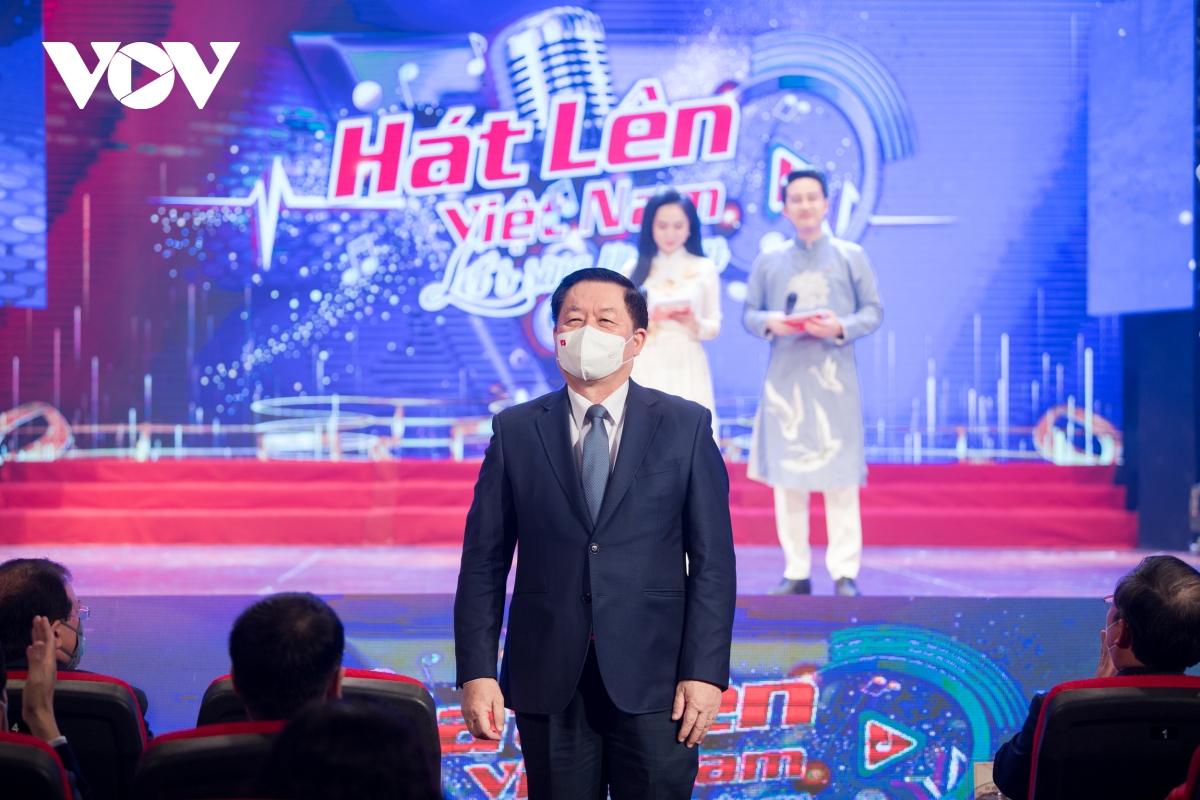 Nhạc sĩ Mông Cổ đoạt giải đặc biệt cuộc thi sáng tác “Hát lên Việt Nam – Let’s sing Vietnam&quot; trị giá 100 triệu đồng - Ảnh 1.
