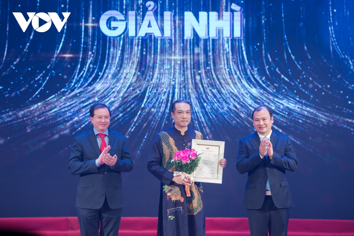 Nhạc sĩ Mông Cổ đoạt giải đặc biệt cuộc thi sáng tác “Hát lên Việt Nam – Let’s sing Vietnam&quot; trị giá 100 triệu đồng - Ảnh 6.