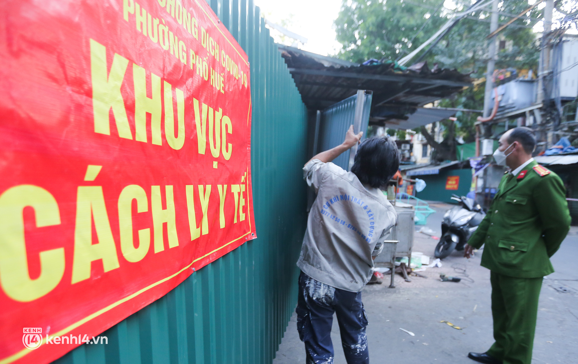 Hà Nội: Lập chốt cứng, phong toả một cụm dân cư phường Phố Huế do liên quan chùm ca bệnh 60 F0 - Ảnh 3.