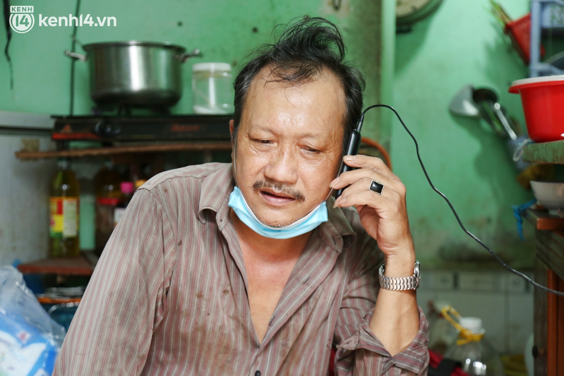 Đoạn kết đẹp sau câu chuyện người vợ thoi thóp đợi từng bình oxy của chồng: Chú không dám tin mình nhận được sự giúp đỡ, yêu thương nhiều đến vậy - Ảnh 4. Đoạn kết đẹp sau câu chuyện người vợ thoi thóp đợi từng bình oxy của chồng: Chú không dám tin mình nhận được sự giúp đỡ, yêu thương nhiều đến vậy - Ảnh 4.