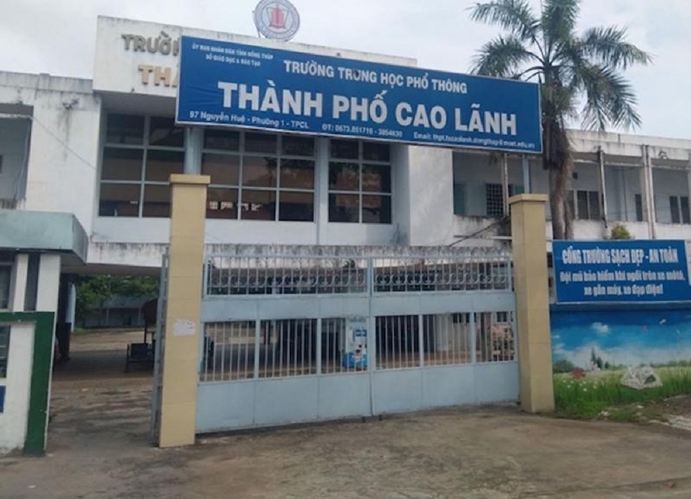 Thông tin mới nhất vụ cô giáo tiếng Anh bị phụ huynh tố &quot;không mặc đồ&quot; khi dạy online: Nhiều giáo viên đã phải trả giá đắt vì sự cố tương tự - Ảnh 3.