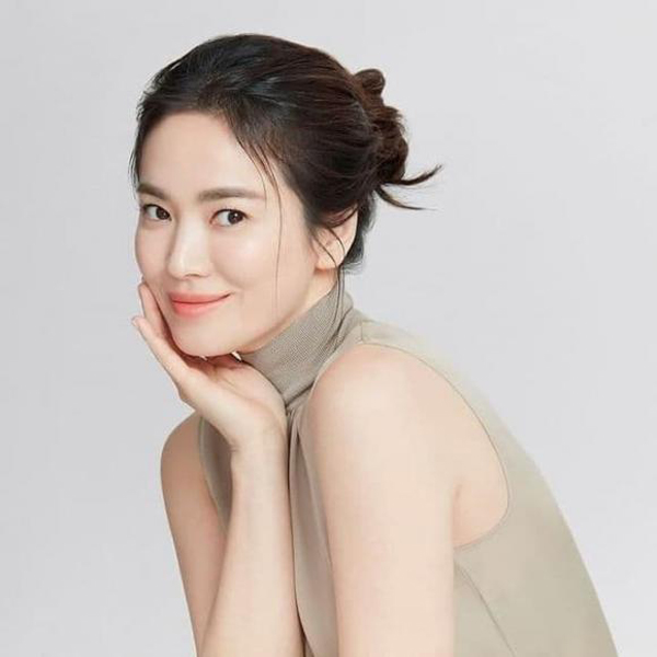 Ly hôn chồng trẻ, Song Hye Kyo ngày càng &quot;lên hương&quot; về nhan sắc nhờ 4 việc, việc thứ 2 là đáng học nhất - Ảnh 3.