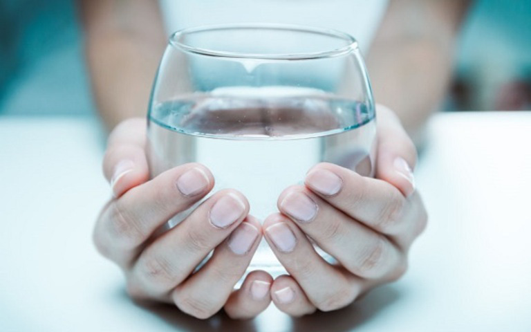 6 thời điểm nước lọc cũng không nên uống, nếu lặp lại thường xuyên sớm muộn gì cũng hỏng thận