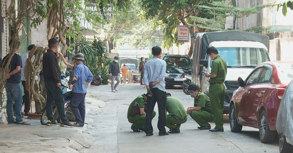 Điều tra nguyên nhân người phụ nữ hấp hối rồi tử vong bên đường, trên người có nhiều vết thương