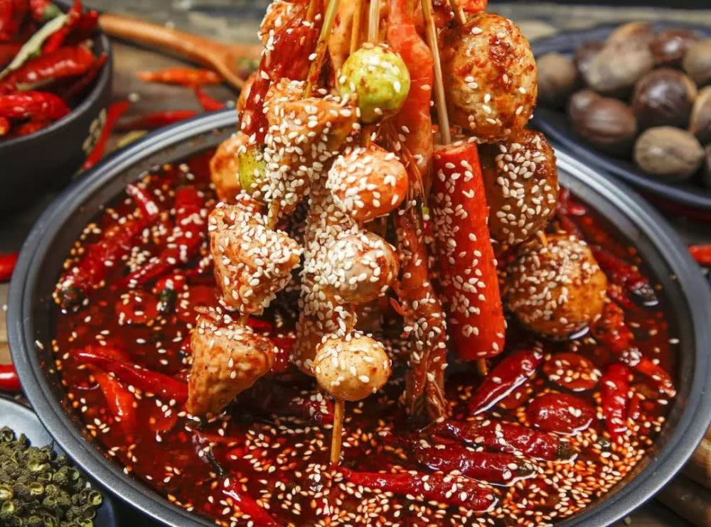 3 loại thực phẩm kho&aacute;i khẩu của giới trẻ c&oacute; thể g&acirc;y rụng t&oacute;c, kh&ocirc;ng muốn bị h&oacute;i sớm th&igrave; tốt nhất n&ecirc;n ăn c&agrave;ng &iacute;t c&agrave;ng tốt - Ảnh 2.