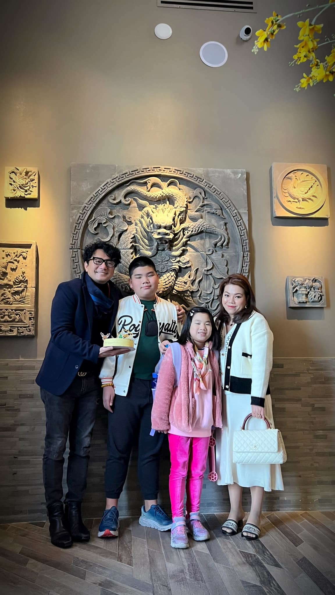 Trương Minh Cường mừng sinh nhật bên vợ cũ và hai con - Ảnh 5.