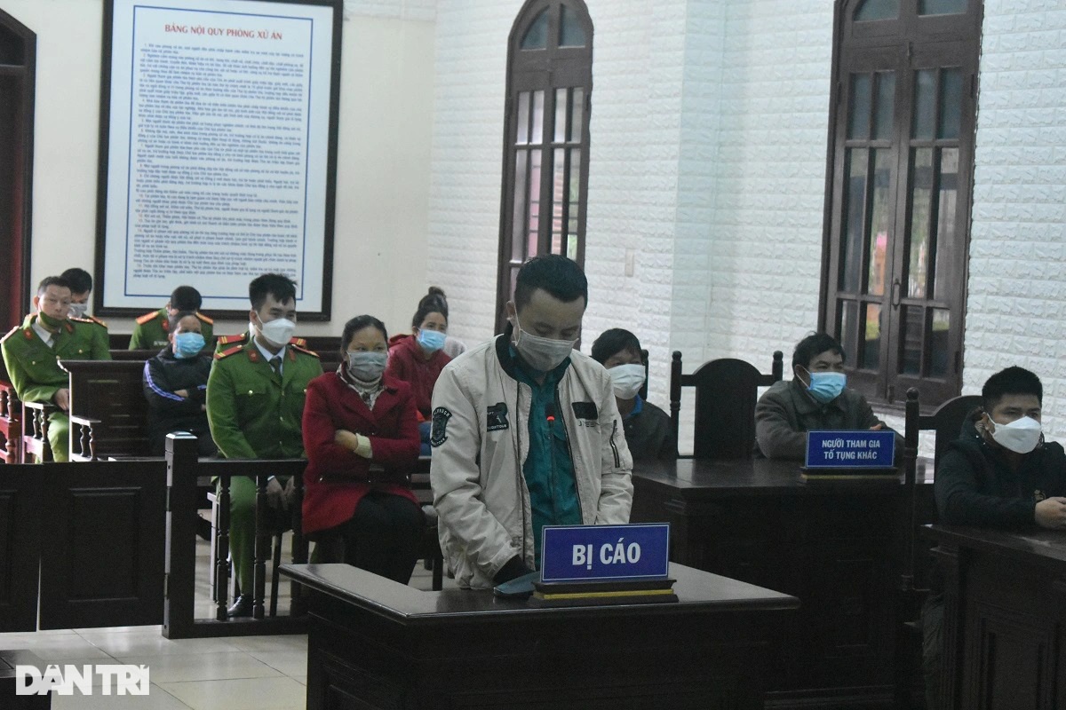 Án chung thân cho gã sát nhân cầm kéo đâm chết mẹ vợ - Ảnh 3. Án chung thân cho gã sát nhân cầm kéo đâm chết mẹ vợ - Ảnh 3.