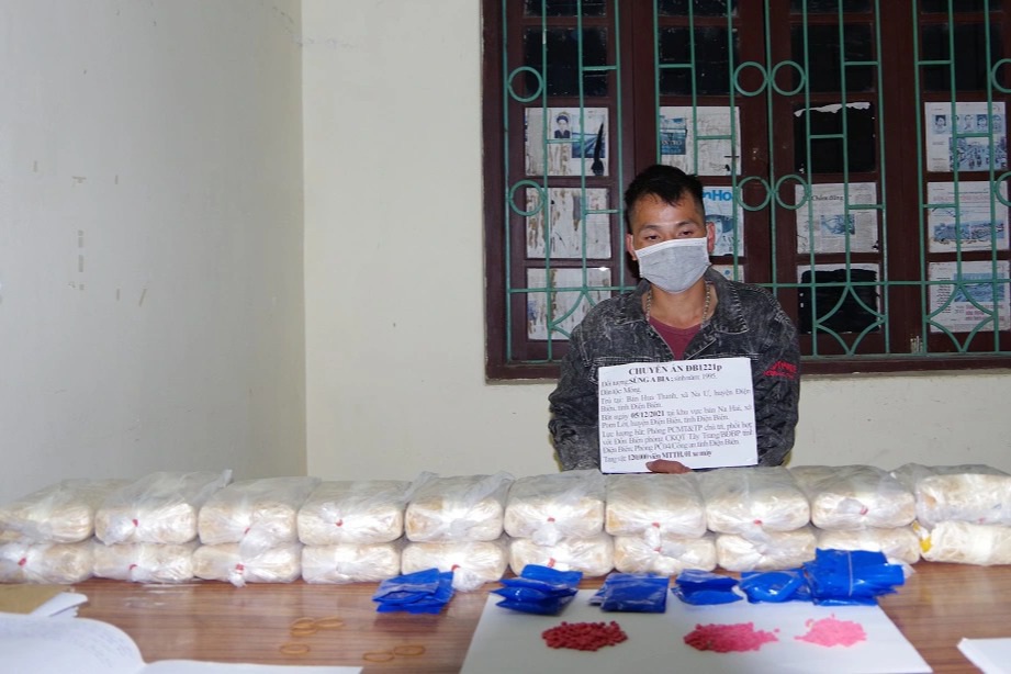 Phá liên tiếp 3 vụ án tại Điện Biên, thu giữ lượng lớn ma túy tổng hợp - Ảnh 1.