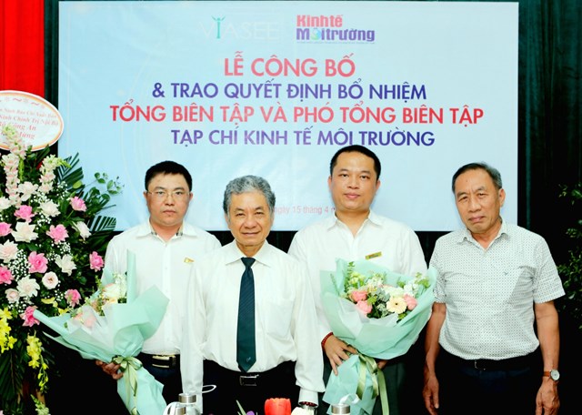 Nhà báo Phan Chí Hiếu được bổ nhiệm làm Tổng Biên tập Tạp chí Kinh tế Môi trường - Ảnh 1.