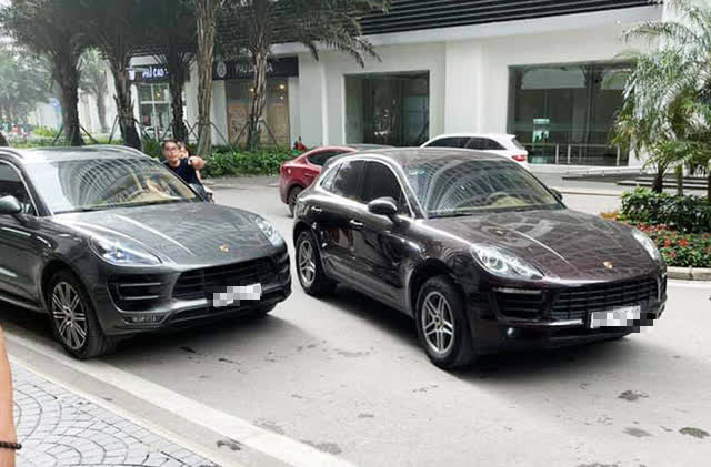 Danh tính người đứng tên sở hữu của 1 trong 2 xe Porsche trùng biển số ở Hà Nội - Ảnh 2.