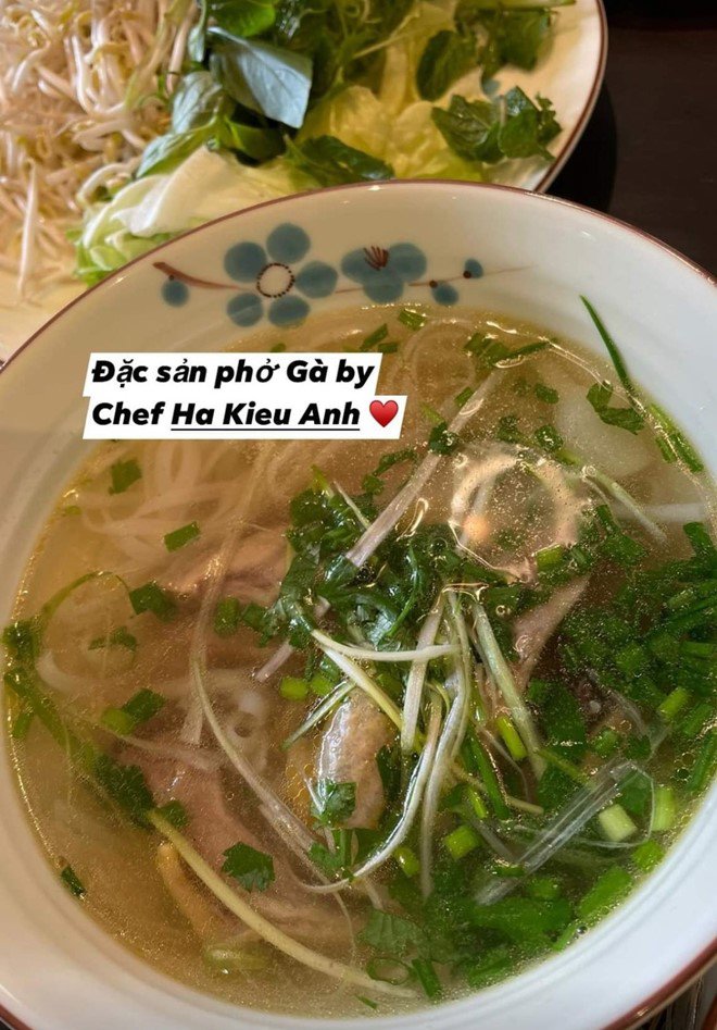 Hoa hậu nhà giàu khoe mâm cơm đạm bạc khiến Mai Phương Thúy muốn ăn 5 bát - Ảnh 6. Hoa hậu nhà giàu khoe mâm cơm đạm bạc khiến Mai Phương Thúy muốn ăn 5 bát - Ảnh 6.