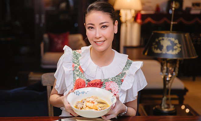 Hoa hậu nhà giàu khoe mâm cơm đạm bạc khiến Mai Phương Thúy muốn ăn 5 bát - Ảnh 7. Hoa hậu nhà giàu khoe mâm cơm đạm bạc khiến Mai Phương Thúy muốn ăn 5 bát - Ảnh 7.