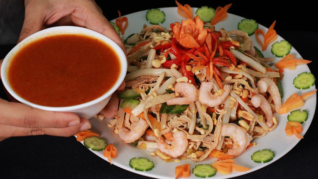 Đừng tưởng ăn chay là nhạt nhẽo, mâm cơm chay ngon thế này đảm bảo cả nhà ăn nhiệt tình - Ảnh 3. Đừng tưởng ăn chay là nhạt nhẽo, mâm cơm chay ngon thế này đảm bảo cả nhà ăn nhiệt tình - Ảnh 3.