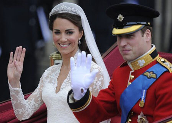 Hình ảnh tuyệt đẹp kỷ niệm 10 năm ngày cưới của Hoàng tử William và Công nương Kate - Ảnh 3.