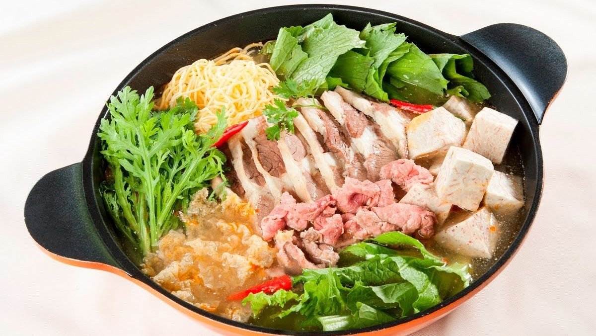 3 loại rau tuyệt đối không được dùng khi ăn những loại lẩu này