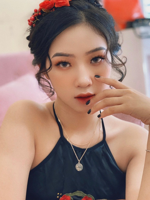  Hot girl ảnh thẻ Hà Lim gây xao xuyến với thành tích học tập đáng nể  - Ảnh 8.