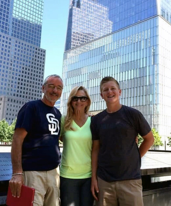 Nhảy v&agrave;o s&agrave;n ảo Coolcat, tham gi&agrave;u nhanh mất đứt sổ đỏ 5 căn nh&agrave; - Ảnh 2.