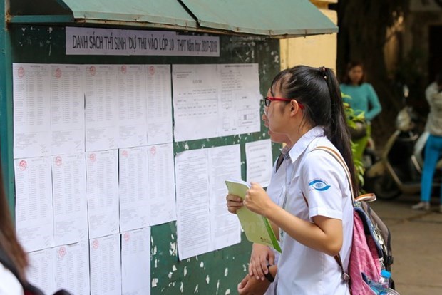 Hà Nội sẽ công bố số học sinh dự tuyển lớp 10 của từng trường - Ảnh 2.