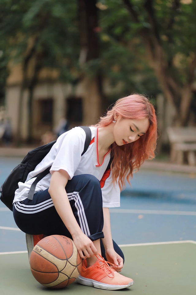 Nữ sinh ĐH Kinh tế quốc d&acirc;n từng đoạt HCV b&oacute;ng rổ, c&oacute; th&acirc;n h&igrave;nh cực chuẩn - Ảnh 4.
