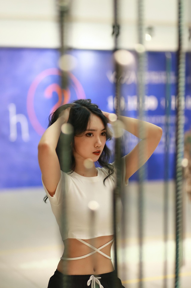 Nữ sinh ĐH Kinh tế quốc d&acirc;n từng đoạt HCV b&oacute;ng rổ, c&oacute; th&acirc;n h&igrave;nh cực chuẩn - Ảnh 8.