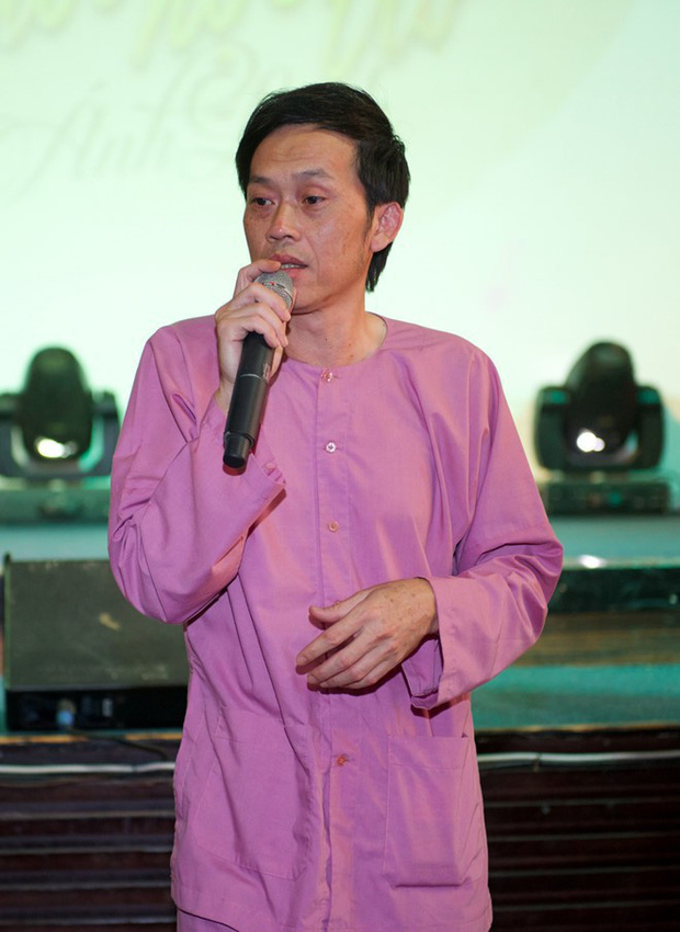 Khán giả soi ra clip NS Hoài Linh vẫn đi từ thiện cùng nhãn hàng trong thời gian 6 tháng qua - Ảnh 6.