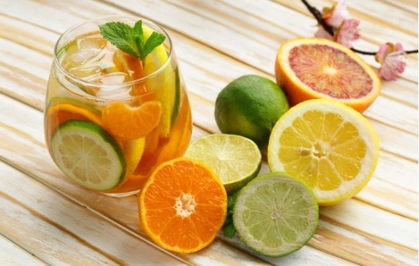 5 công thức detox từ cam giúp nàng eo thon dáng đẹp trở lại sau kỳ nghỉ lễ - Ảnh 4.