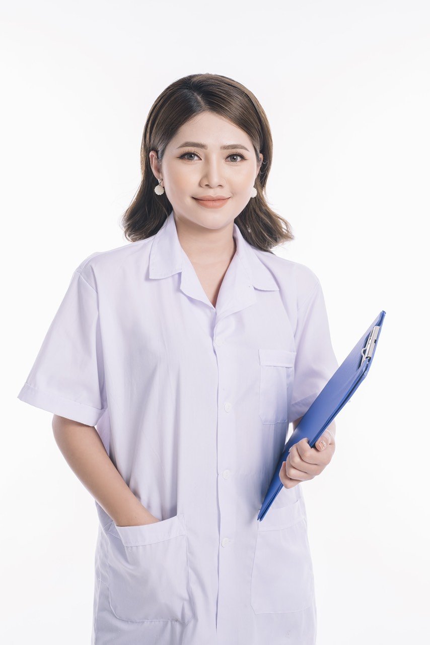 Nữ điều dưỡng xinh đẹp mang sứ mệnh tô điểm nhan sắc phụ nữ Việt