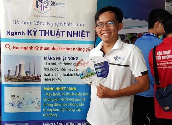 Nam sinh Bách khoa 3 lần đạt điểm TOEIC tuyệt đối - Ảnh 1. Nam sinh Bách khoa 3 lần đạt điểm TOEIC tuyệt đối - Ảnh 1.