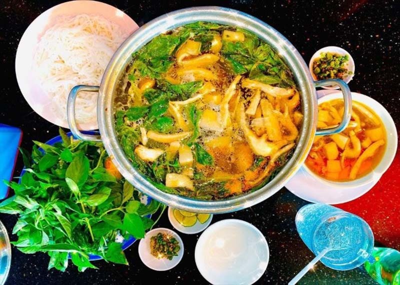 Lẩu đặc sản nổi tiếng Đà Lạt: Đi máy bay ra Hà Nội, đảm bảo còn bốc khói Lẩu Đặc Sản Nổi Tiếng Đà Lạt: Đi Máy Bay Ra Hà Nội, Đảm Bảo Còn Bốc Khói