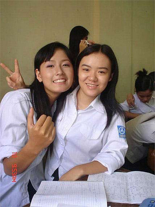 Có 1 Hoa hậu Việt Nam từng bị chỉ trích lên bờ xuống ruộng vì ăn mặc phản cảm nhưng riêng học vấn thì không chê nổi điểm nào - Ảnh 4.