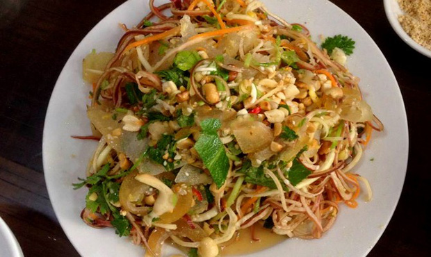 Đặc sản thum thủm của người Thái, mùi khó ngửi nhưng vạn người mê - Ảnh 4. Đặc sản thum thủm của người Thái, mùi khó ngửi nhưng vạn người mê - Ảnh 4.