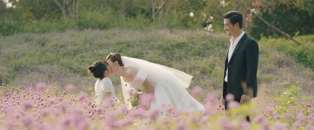 Review tập cuối Mùa hoa tìm lại: Lệ cưới Đồng, tìm được mùa hoa đẹp nhất đời mình - Ảnh 38.