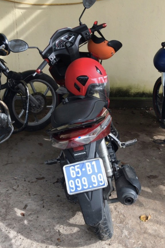  L&ecirc;n mạng mua sắc phục C&ocirc;ng an về sử dụng  - Ảnh 3.