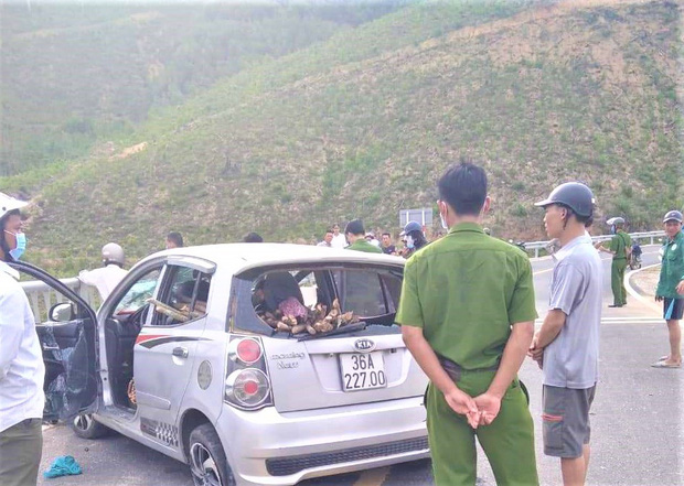 Từ Đà Nẵng vào Quảng Nam cướp ô tô rồi tự gây tai nạn trên đường bỏ chạy - Ảnh 1.