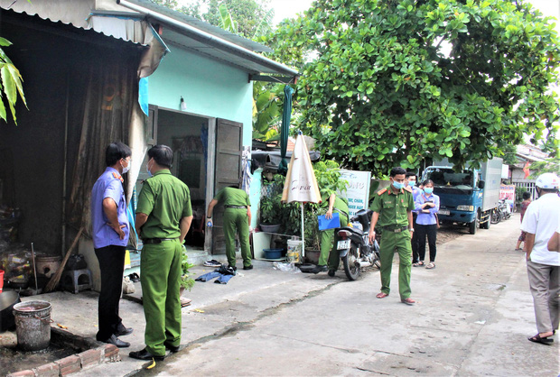 Cãi nhau, vợ ném kéo trúng ngực chồng tử vong - Ảnh 2.