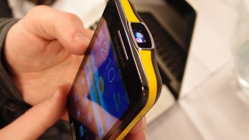 Những smartphone c&oacute; thiết kế độc đ&aacute;o nhất từ trước đến nay - Ảnh 1.