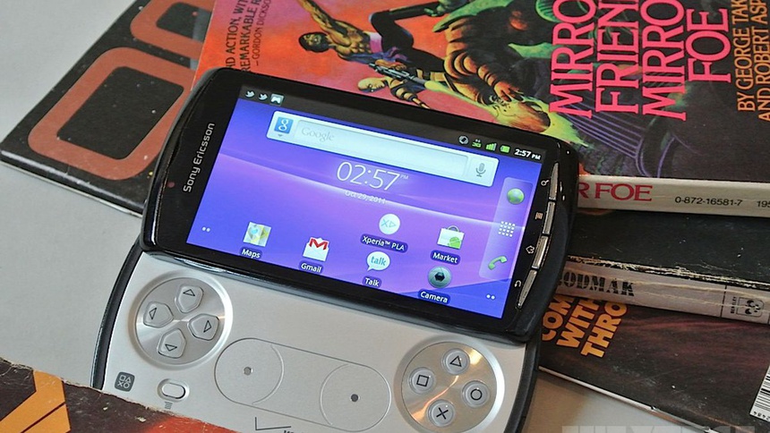 Những smartphone c&oacute; thiết kế độc đ&aacute;o nhất từ trước đến nay - Ảnh 2.