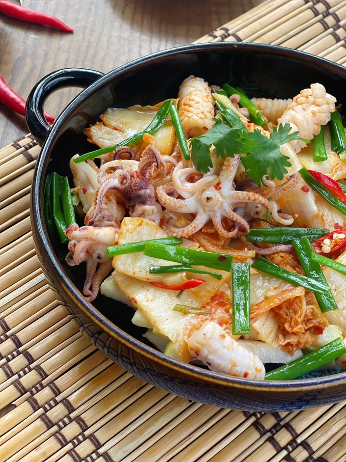 Cách làm món mực xào kim chi - Ảnh 3. Cách làm món mực xào kim chi - Ảnh 3.