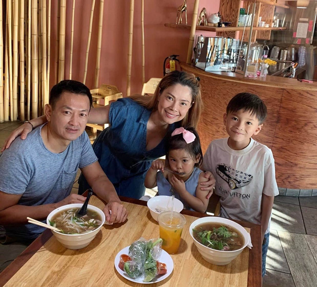 Cuộc sống của con trai Ngô Kiến Huy và em gái Thanh Thảo 10 năm sau scandal chấn động Vbiz - Ảnh 3.